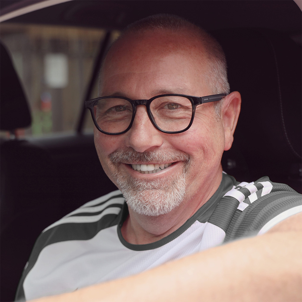 Fahrschule_Flittner_Fuehrerschein_Erding_Dorfen_Wartenberg_Fahrlehrer_Robert-scaled